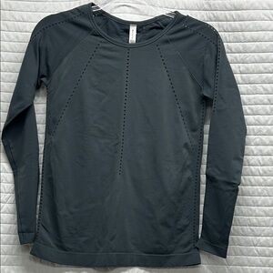 Athleta Charcoal Long Sleeves